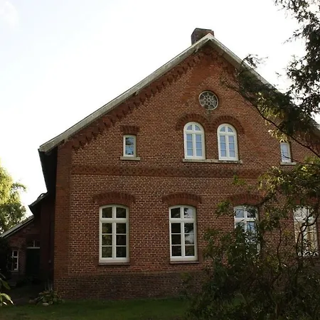 Gulfhof De Riese- Hofmann Og Ξενοδοχείο Detern